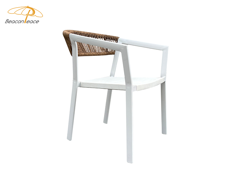 garden chairs in white color